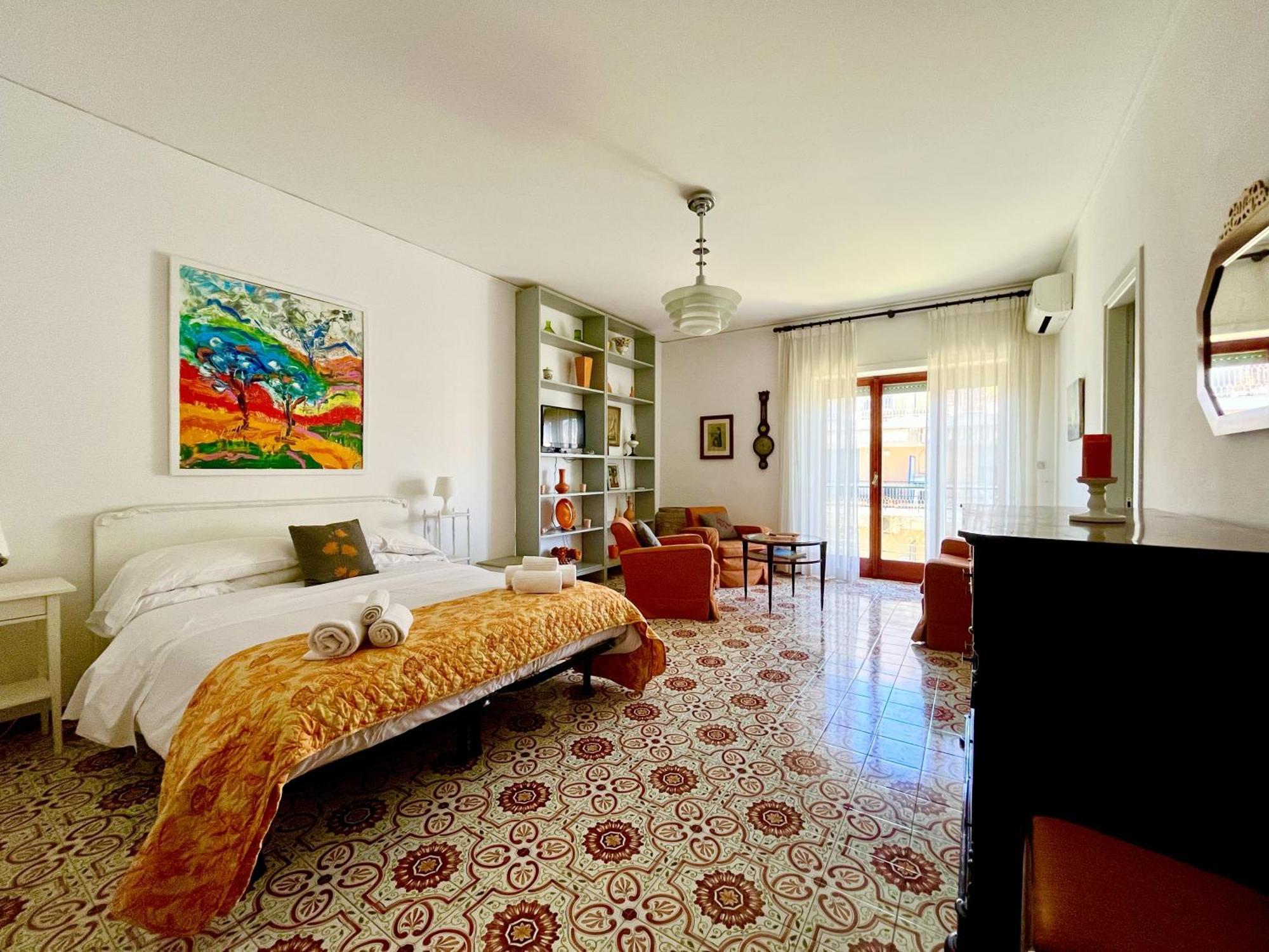 Bright 3 Bedrooms Apartment With Seaview Balcony Sorrent Exterior foto